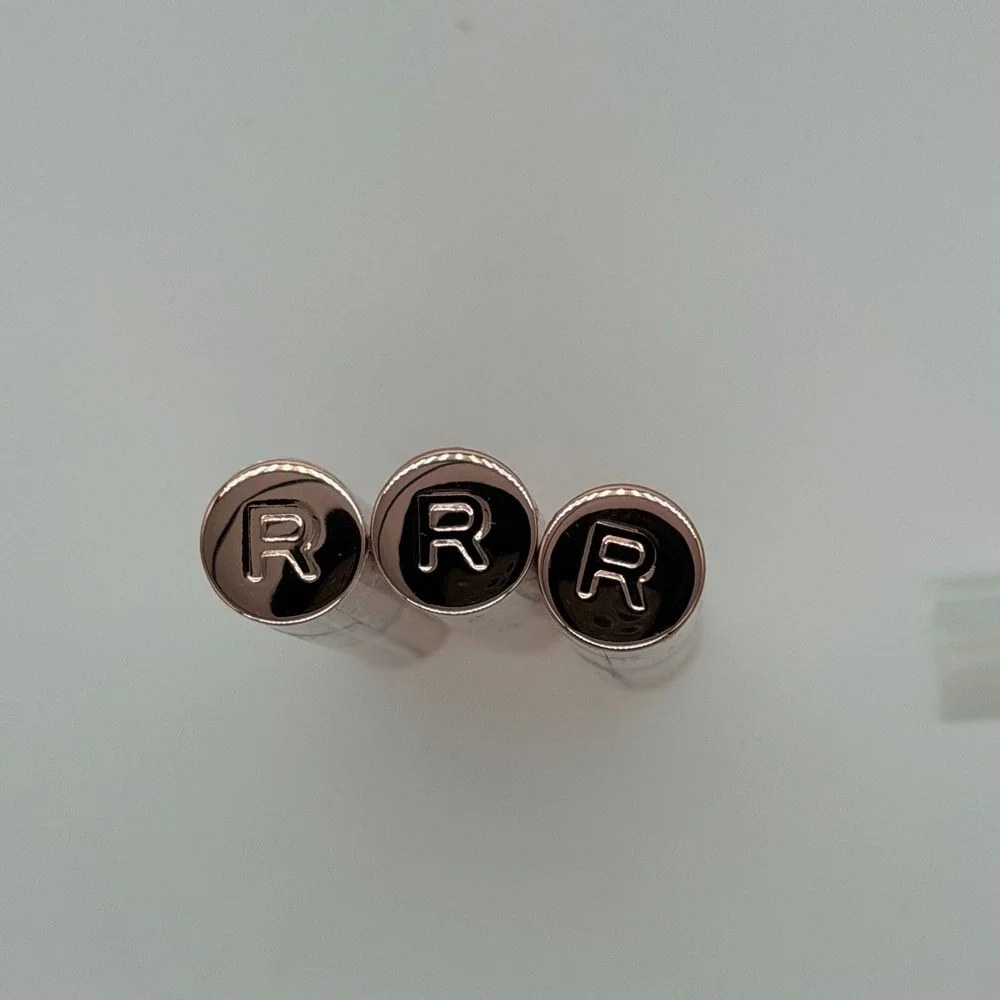 Lot of 3 Makeup Revolution Eye Bright Under Eye Concealer Warm Chestnut (3ml)
